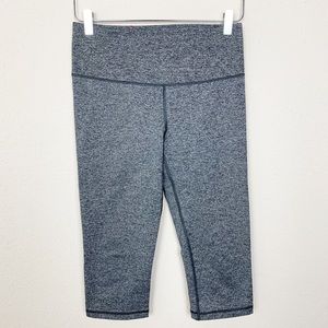 VICTORIAS SECRET Knockout Cropped Leggings